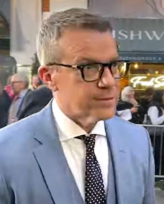 max beesley net worth - Article 2